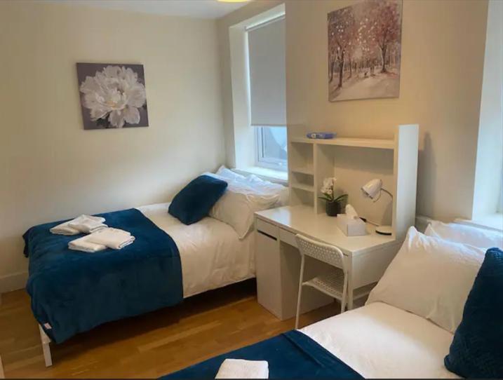 Cosy Private In Euston Square, Homestay
